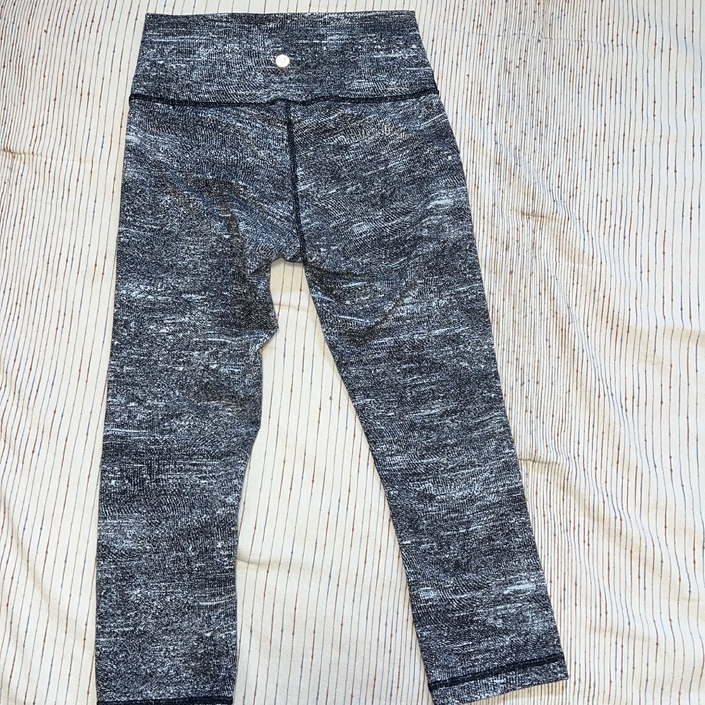 Lululemon 🍋Wunder under HR crop legging